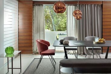 هتل Blazer Suites