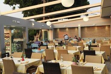 Hotel Caravel Apartment