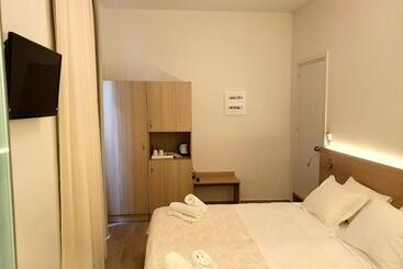 Hotel Caravel Apartment