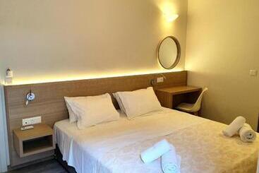 Hotel Caravel Apartment