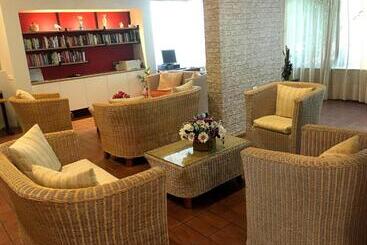 Hotel Caravel Apartment