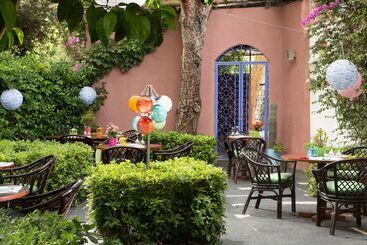 Hotel Dionysos