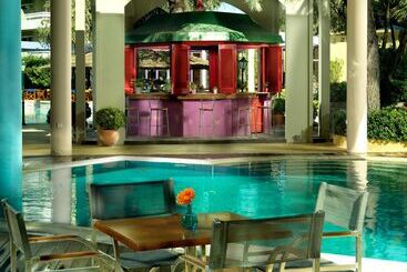 Hotel Dionysos