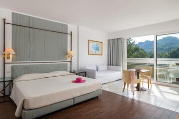 Hotel Dionysos