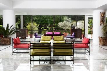 Hotel Dionysos