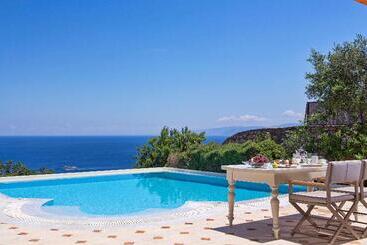 هتل Elounda Gulf Villas By Sandglass