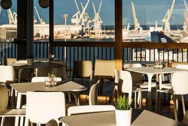 هتل Ibis Styles Palermo President