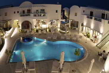 La Mer Deluxe Hotel & Spa