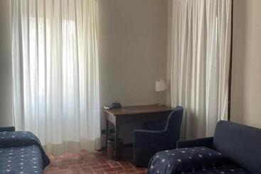 هتل Locanda Del Glicine
