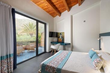 Magaggiari Hotel Resort