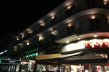 هتل Miramare