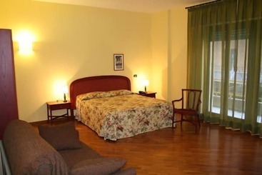 هتل Morfeo Residence