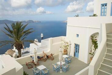 هتل Pantelia Suites