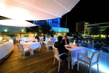 هتل Premier & Suites  Premier Resort