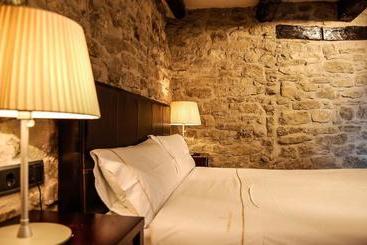 Hotel Rural Nobles De Navarra - Aibar