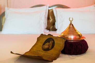 هتل Sultania Boutique Class