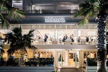 호텔 Tiffany's