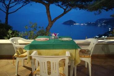 هتل Villa Al Mare