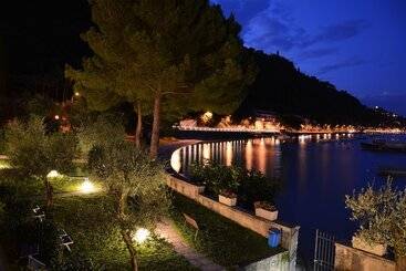 Villa Maria Au Lac   Estella Hotels Italia - Toscolano Maderno