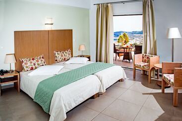 Kythea Resort
