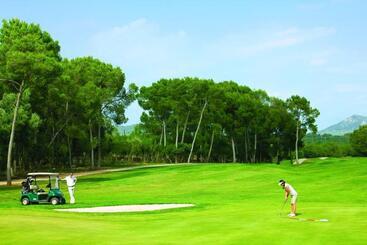 Marriott’s Club Son Antem