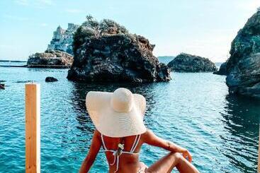 Strand Hotel Delfini