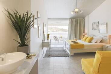 پانسیون Casa Blue Marine
