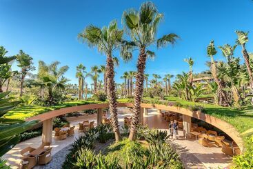 Acacia Resort Parco dei Leoni
