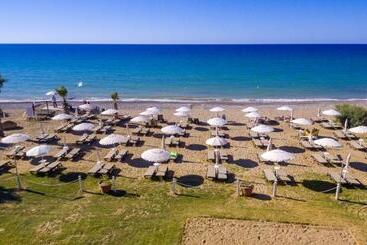 Acacia Resort Parco dei Leoni