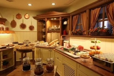 هتل Alpen Suite