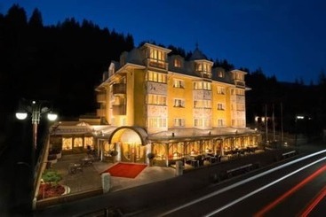 هتل Alpen Suite