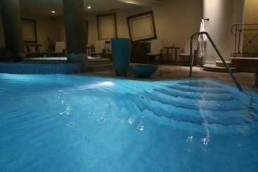 هتل Alpen Suite