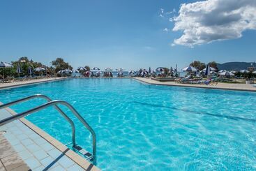 هتل Astir Beach
