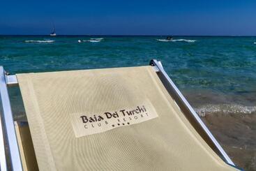 酒店 Amareclub Baia Dei Turchi Resort   Adults Only