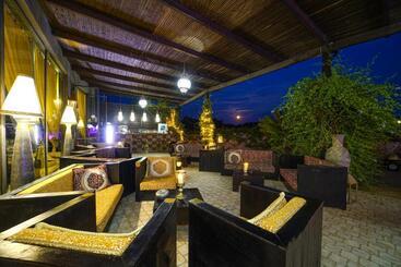 酒店 Amareclub Baia Dei Turchi Resort   Adults Only