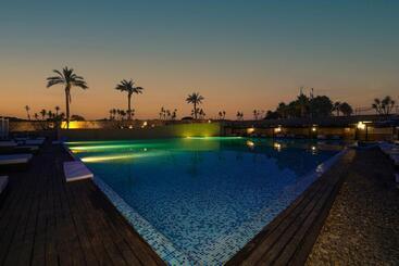 酒店 Amareclub Baia Dei Turchi Resort   Adults Only