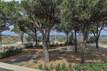 هتل Belambra Clubs Port Camargue   Les Salins