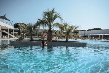 هتل Belambra Clubs Port Camargue   Les Salins
