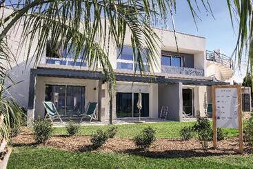 هتل Belambra Clubs Port Camargue   Les Salins