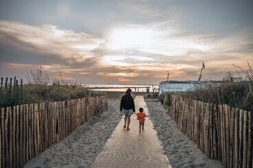 هتل Belambra Clubs Port Camargue   Les Salins
