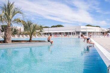 هتل Belambra Clubs Port Camargue   Les Salins
