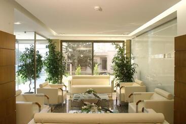 Blue Sea Hotel Alimos