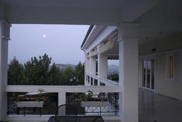 هتل αchillion Grevena