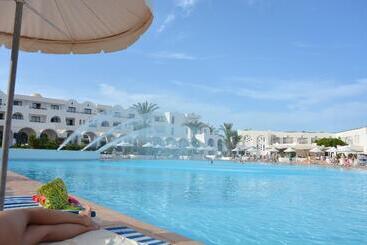 هتل Club Palm Azur Families And Couples