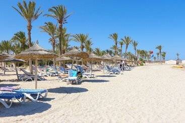هتل Club Palm Azur Families And Couples