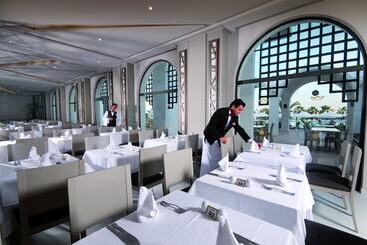 هتل Club Palm Azur Families And Couples