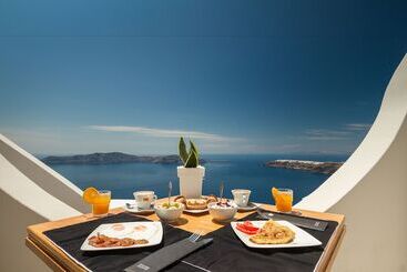 هتل Altana Heritage Suites
