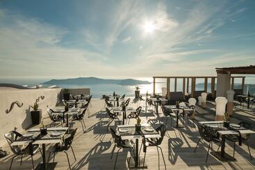 هتل Altana Heritage Suites