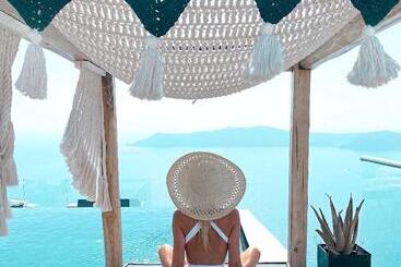 هتل Altana Heritage Suites