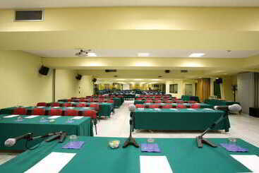 هتل Kursaal